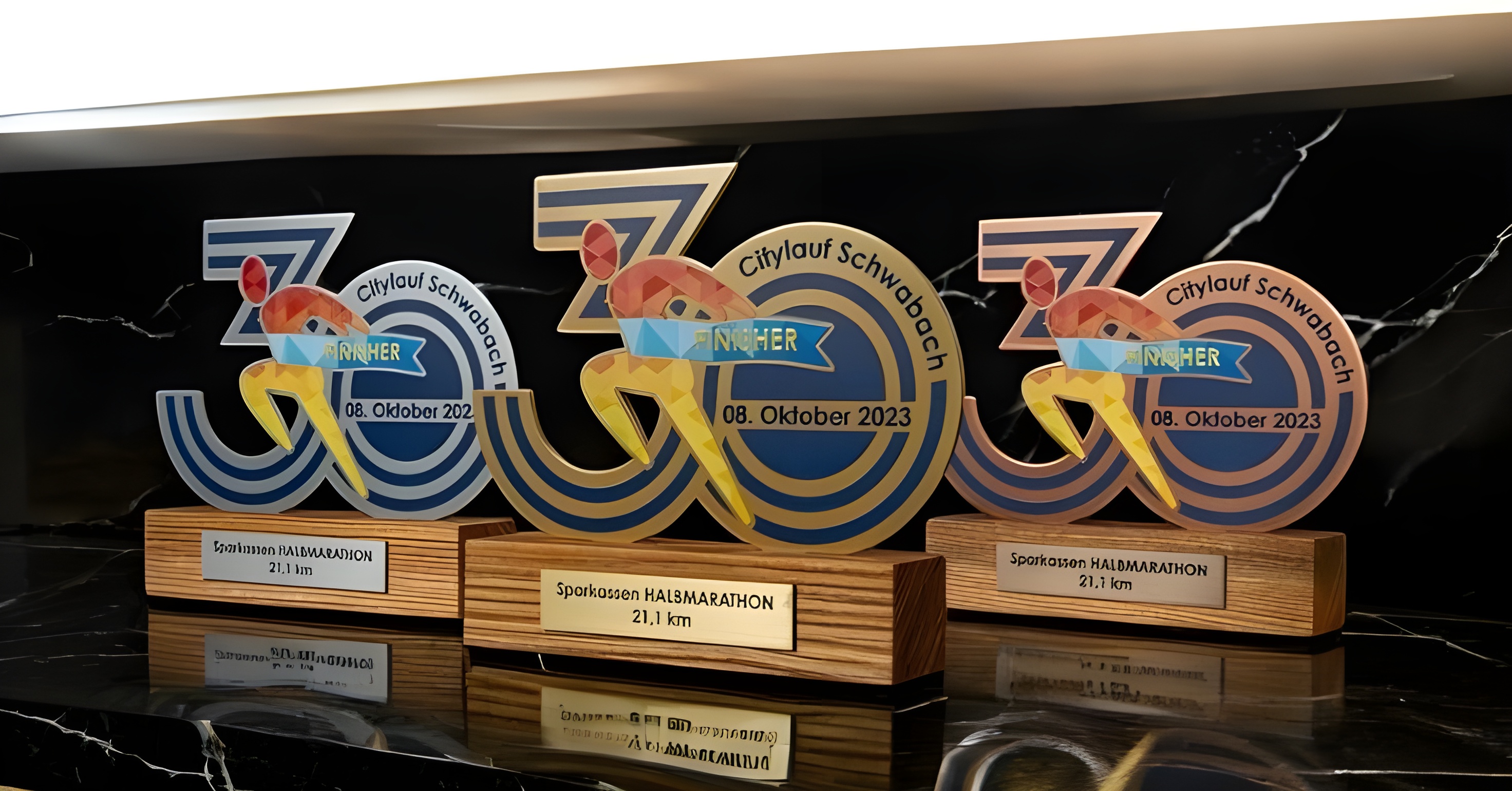 Crafting Glory Trophies
